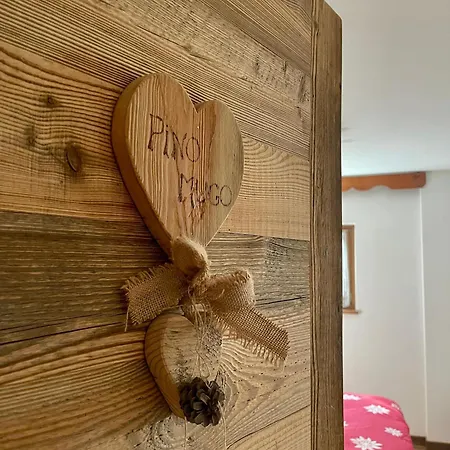 瓦勒鲁兹木屋酒店 酒店