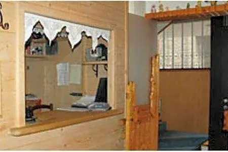 Valeruz Hotel 2*