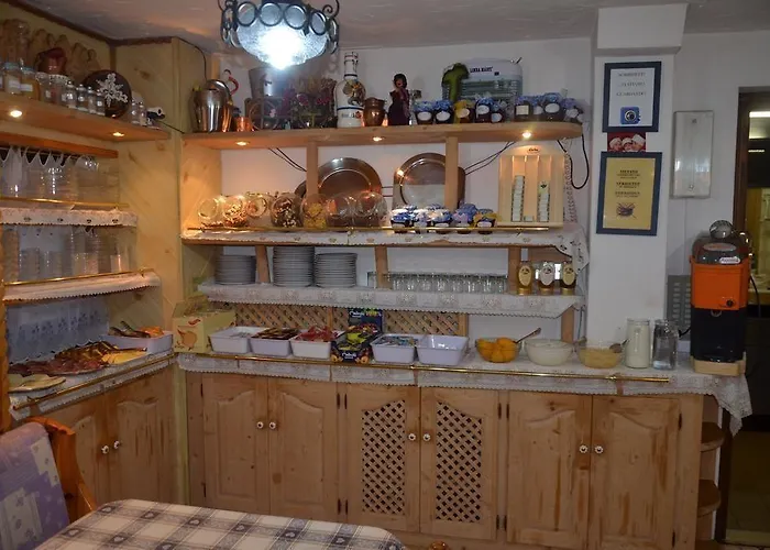 Отель Valeruz Канацеи