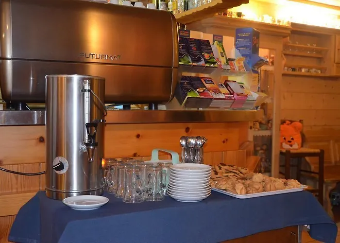 Отель Valeruz 2*